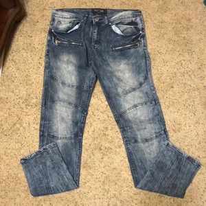 Men’s modern culture jeans